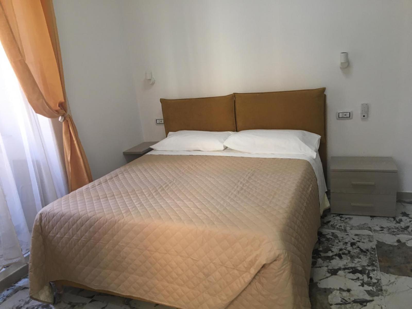 Bed&Breakfast Menna, Rome